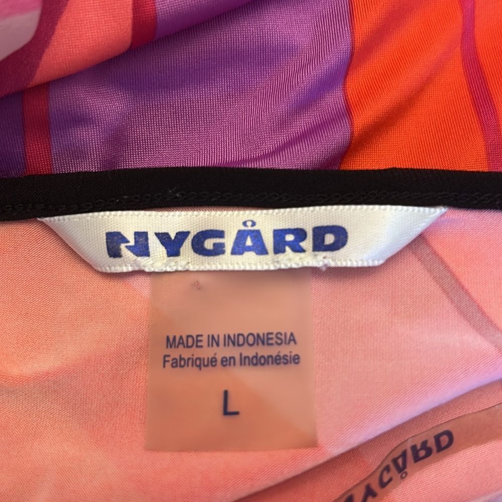 Peter Nygard Pink Purple Geometric Tunic - Picture 6 of 8